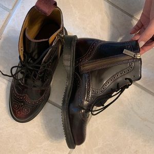 Dr.Martens Delphine 6 Eye Brogue Boot